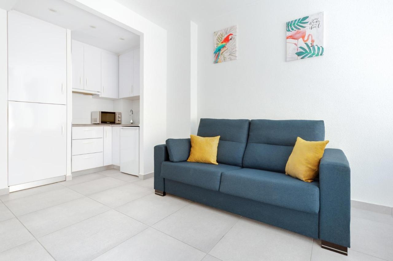 Apartament U Wiesia Lägenhet Torrevieja Exteriör bild